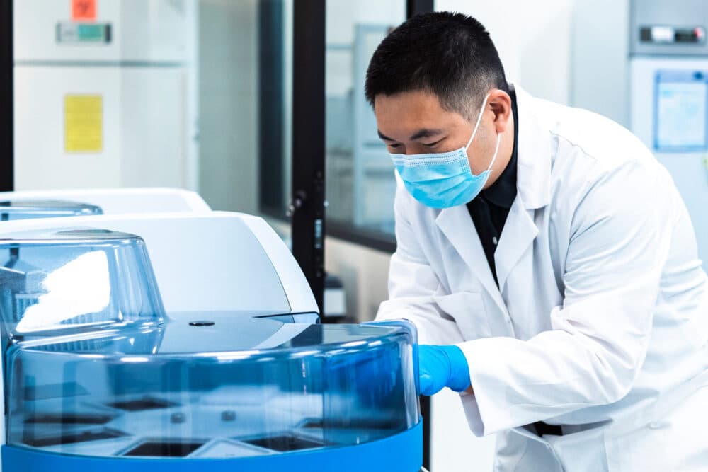 Assay specialist lab review